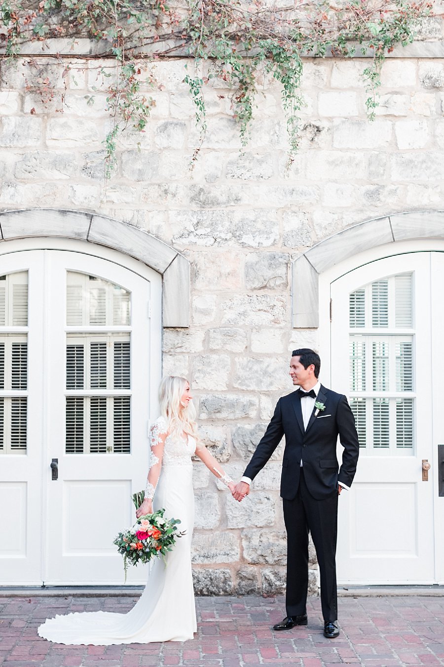 Chateau-Bellevue-Wedding-Photos-Austin-TX_0005.jpg